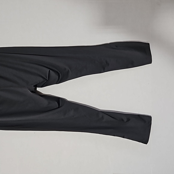 Reebok yoga pants Size Medium - Picture 4 of 5
